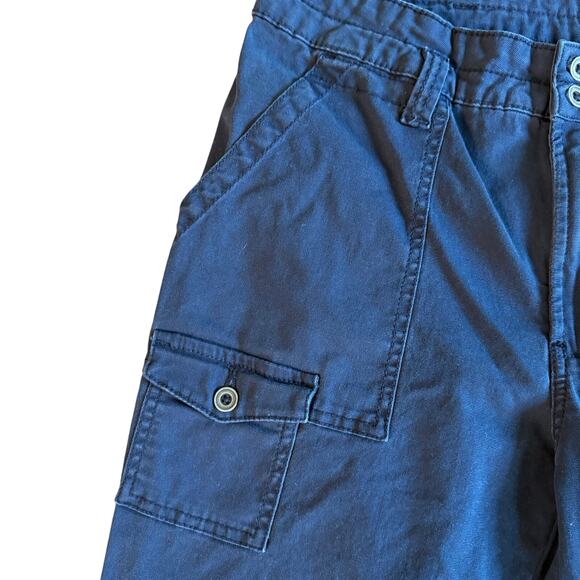 Time and True Cargo Blue Women Pants Size 14 Plus Size Dark Blue Pocket Ankle - Picture 4 of 4